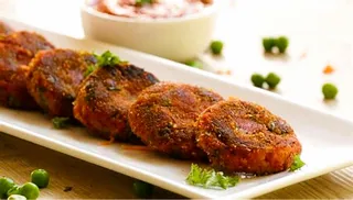طرز تهیه کتلت ماش و سیب زمینی مخصوص